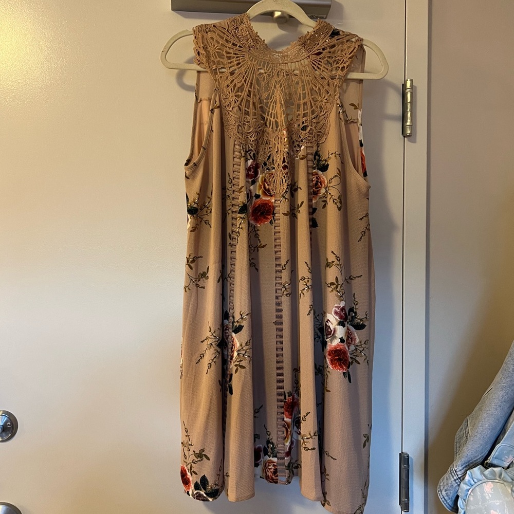 NWOT Crochet Detail Boho Tunic Top